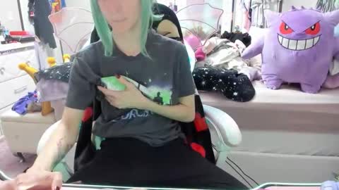 Snapshot of greeneyedlovexo chatting on November 13, 2025, 10:08 pm GreenEyedLovexo online show from November 13, 2025, 10:08 pm