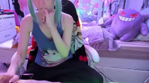 Snapshot of greeneyedlovexo chatting on November 26, 2025, 3:46 pm GreenEyedLovexo online show from November 26, 2025, 3:46 pm