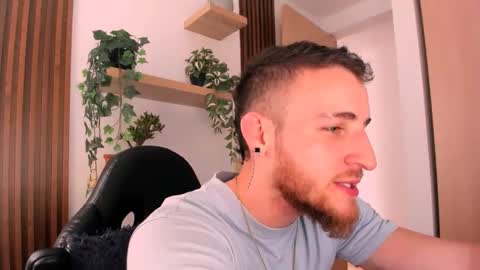 Juan online show from November 22, 2025, 8:52 pm