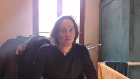 Greenmoon online show from December 18, 2025, 12:44 pm