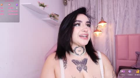 Snapshot of greennbella chatting on December 30, 2024, 7:11 pm online show from December 30, 2024, 7:11 pm