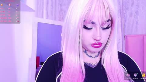 Snapshot of greennbella chatting on February 8, 2025, 7:05 pm online show from February 8, 2025, 7:05 pm