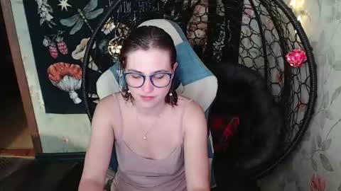 Lina online show from June 23, 2026, 11:30 am