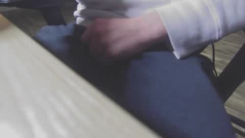 Jinx online show from December 11, 2024, 4:07 am