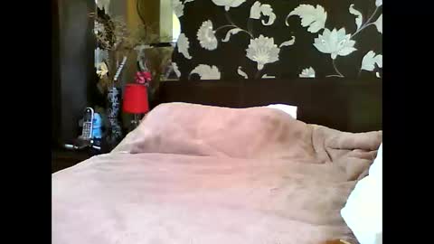 gregwest200519493 online show from May 22, 2026, 7:26 am