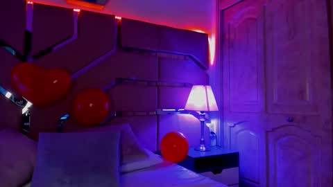 greidy_baker online show from February 19, 2026, 3:02 am