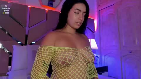 greidy_baker online show from May 20, 2026, 3:02 am