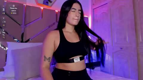 greidy_baker online show from June 23, 2026, 2:53 am