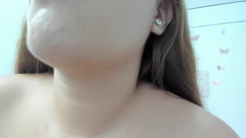 Snapshot of greta_smith2 chatting on April 24, 2026, 10:12 pm Greta online show from April 24, 2026, 10:12 pm