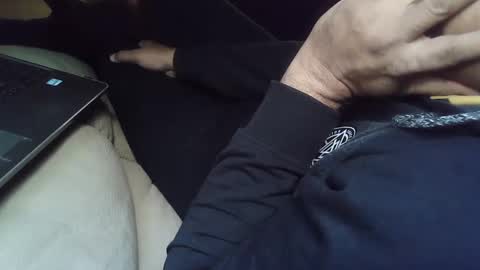 Snapshot of grey_stud chatting on December 18, 2024, 5:26 am Grey Stud online show from December 18, 2024, 5:26 am