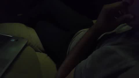 Snapshot of grey_stud chatting on January 28, 2025, 1:16 pm Grey Stud online show from January 28, 2025, 1:16 pm