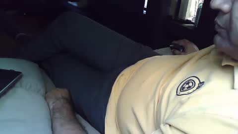 Snapshot of grey_stud chatting on February 23, 2025, 9:44 am Grey Stud online show from February 23, 2025, 9:44 am