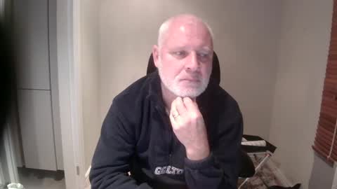 Snapshot of greyfox_6000 chatting on December 6, 2024, 2:57 am greyfox_6000 online show from December 6, 2024, 2:57 am