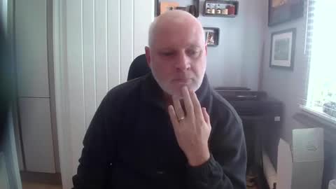 Snapshot of greyfox_6000 chatting on March 3, 2025, 11:00 am greyfox_6000 online show from March 3, 2025, 11:00 am