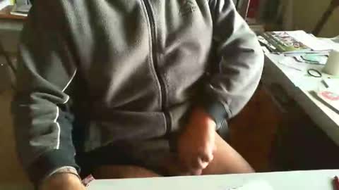 Snapshot of greyhounddog chatting on December 5, 2024, 10:55 am greyhounddog online show from December 5, 2024, 10:55 am