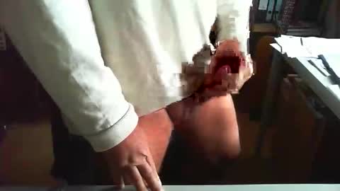 Snapshot of greyhounddog chatting on April 9, 2026, 7:58 am greyhounddog online show from April 9, 2026, 7:58 am