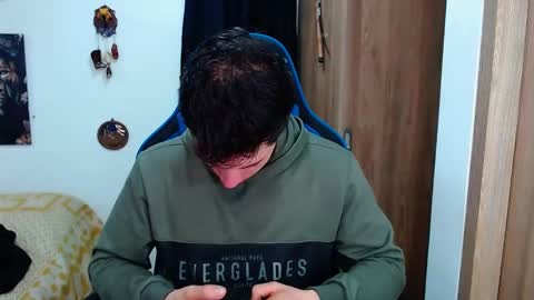 griego01 online show from December 13, 2024, 10:45 pm