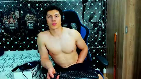 Snapshot of griego01 chatting on May 16, 2026, 6:32 am griego01 online show from May 16, 2026, 6:32 am