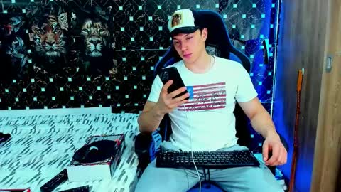 Snapshot of griego01 chatting on May 29, 2026, 5:05 am griego01 online show from May 29, 2026, 5:05 am