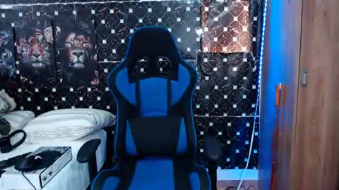 griego01 online show from July 23, 2026, 7:34 pm