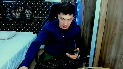 griego01 online show from July 27, 2026, 6:04 pm