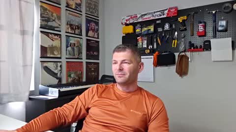 Snapshot of gringo_dipp chatting on March 3, 2026, 3:29 pm gringo_dipp online show from March 3, 2026, 3:29 pm