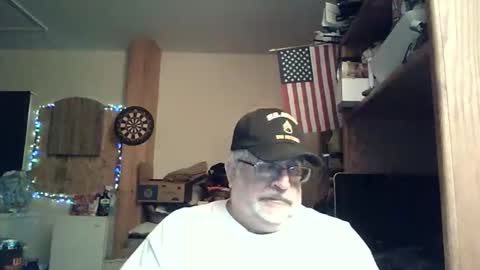Snapshot of gripthisniceandhard001 chatting on December 21, 2025, 11:34 pm gripthisniceandhard001 online show from December 21, 2025, 11:34 pm