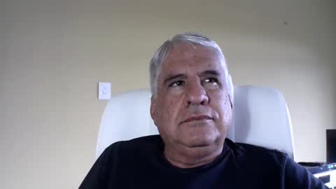 Snapshot of grisa01 chatting on February 6, 2026, 1:03 pm grisa01 online show from February 6, 2026, 1:03 pm