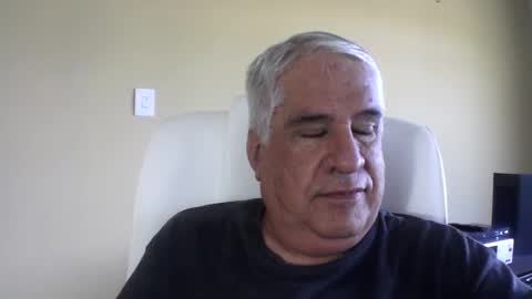 Snapshot of grisa01 chatting on February 15, 2026, 12:36 pm grisa01 online show from February 15, 2026, 12:36 pm