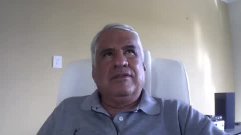 Snapshot of grisa01 chatting on February 19, 2026, 6:37 pm grisa01 online show from February 19, 2026, 6:37 pm