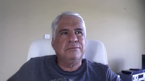 Snapshot of grisa01 chatting on February 20, 2026, 2:06 pm grisa01 online show from February 20, 2026, 2:06 pm