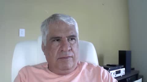 Snapshot of grisa01 chatting on February 26, 2026, 1:10 pm grisa01 online show from February 26, 2026, 1:10 pm