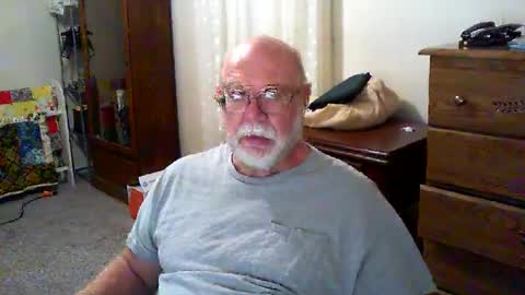 Gary online show from October 4, 2025, 10:46 am