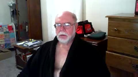 Gary online show from November 26, 2025, 1:01 pm