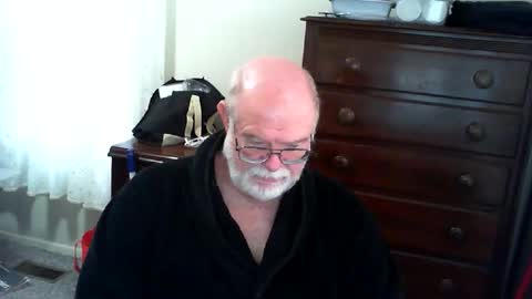 Gary online show from April 26, 2026, 11:52 am