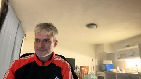 guardiannif_ online show from March 5, 2025, 9:48 pm