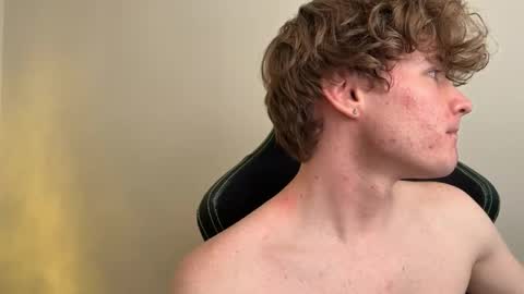 gucciboi4 online show from January 18, 2026, 4:55 pm