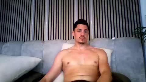 guerillatequilla online show from May 21, 2026, 8:10 am