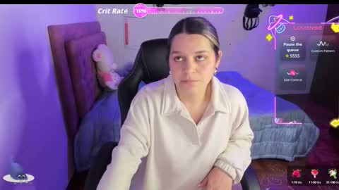 Hello Im Julieta Im 25 years old welcome to my room have fun and be happy. online show from September 25, 2025, 2:37 am