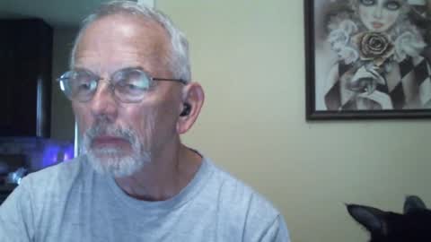 Snapshot of gulfcoast1952 chatting on December 2, 2024, 1:46 pm Roy online show from December 2, 2024, 1:46 pm
