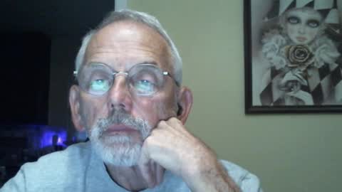 Snapshot of gulfcoast1952 chatting on December 4, 2024, 1:09 pm Roy online show from December 4, 2024, 1:09 pm