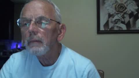 Snapshot of gulfcoast1952 chatting on December 8, 2024, 2:30 pm Roy online show from December 8, 2024, 2:30 pm