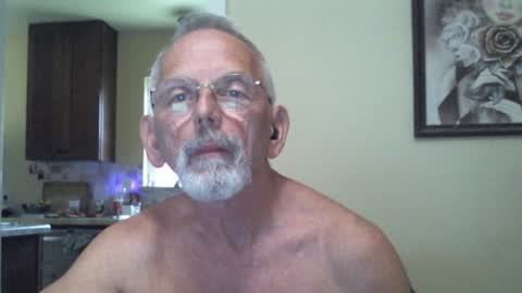 Snapshot of gulfcoast1952 chatting on January 15, 2025, 7:01 pm Roy online show from January 15, 2025, 7:01 pm