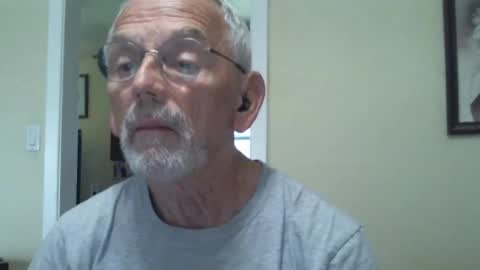 Snapshot of gulfcoast1952 chatting on February 10, 2025, 2:48 pm Roy online show from February 10, 2025, 2:48 pm