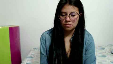 Vane blonde and Hazell black hair online show from February 16, 2026, 11:12 pm