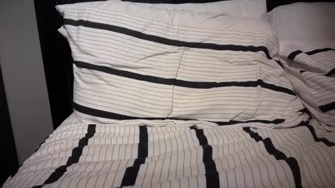 gumbywanna online show from January 8, 2025, 1:42 am