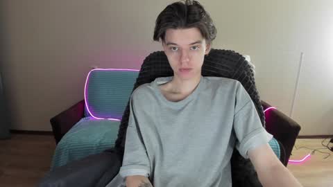 guy_liam1 online show from December 30, 2024, 7:37 am