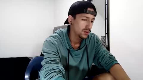 karim online show from December 30, 2024, 8:43 am