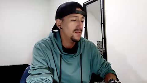 karim online show from January 17, 2025, 3:23 am