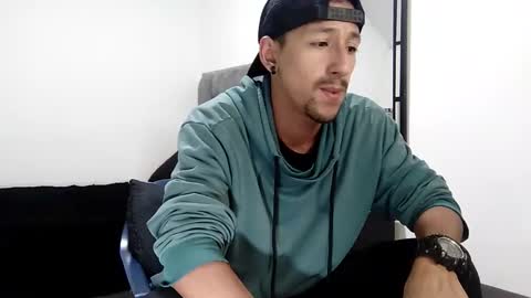 karim online show from January 23, 2025, 10:22 am